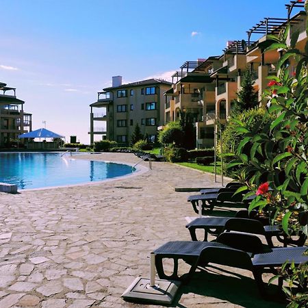 Ваканционни апартаменти Калиакрия - Holiday apartments Kaliakria Топола Экстерьер фото