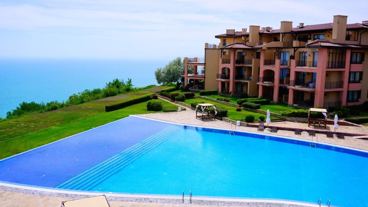Ваканционни апартаменти Калиакрия - Holiday apartments Kaliakria Топола Экстерьер фото