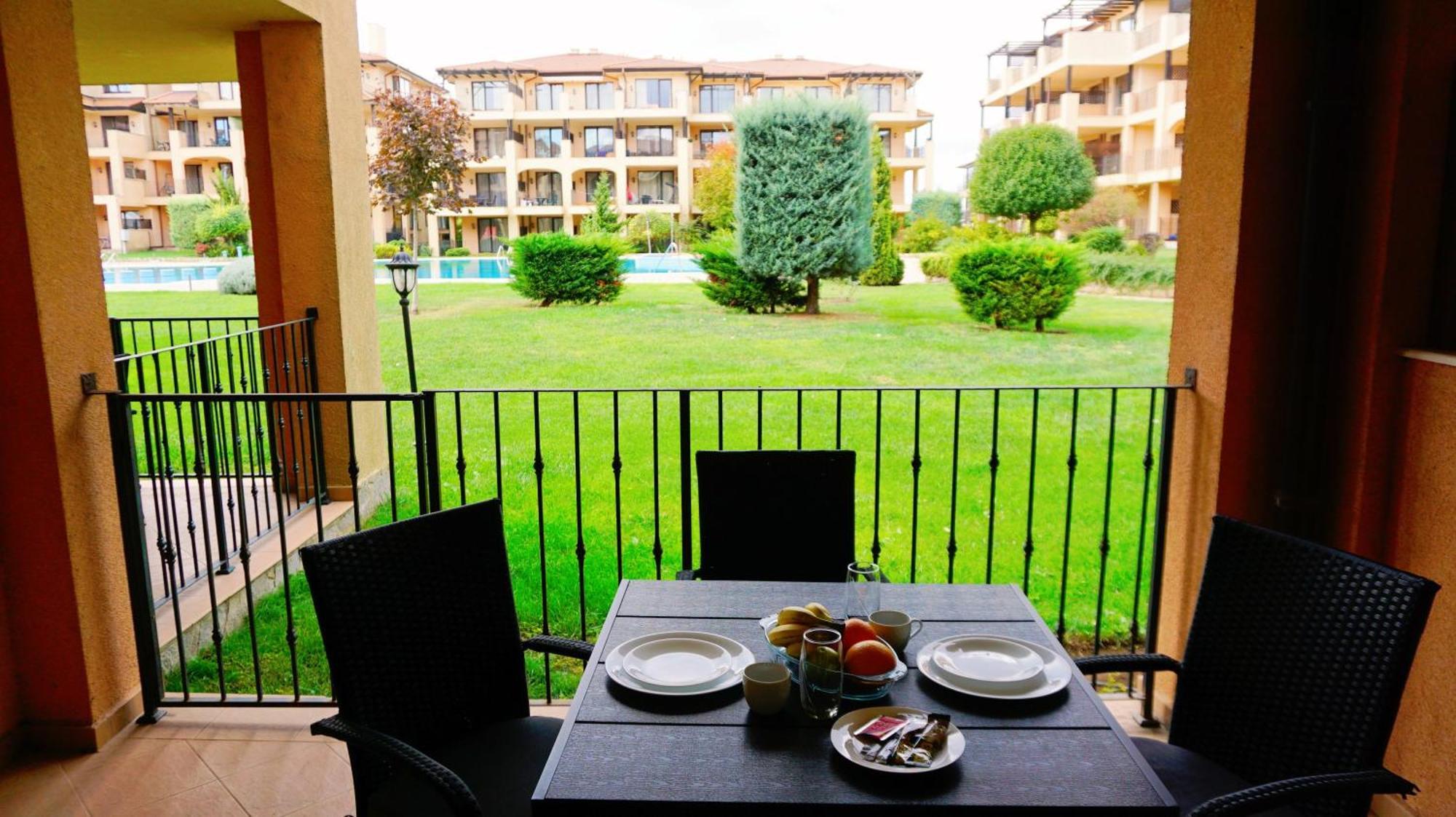 Ваканционни апартаменти Калиакрия - Holiday apartments Kaliakria Топола Экстерьер фото