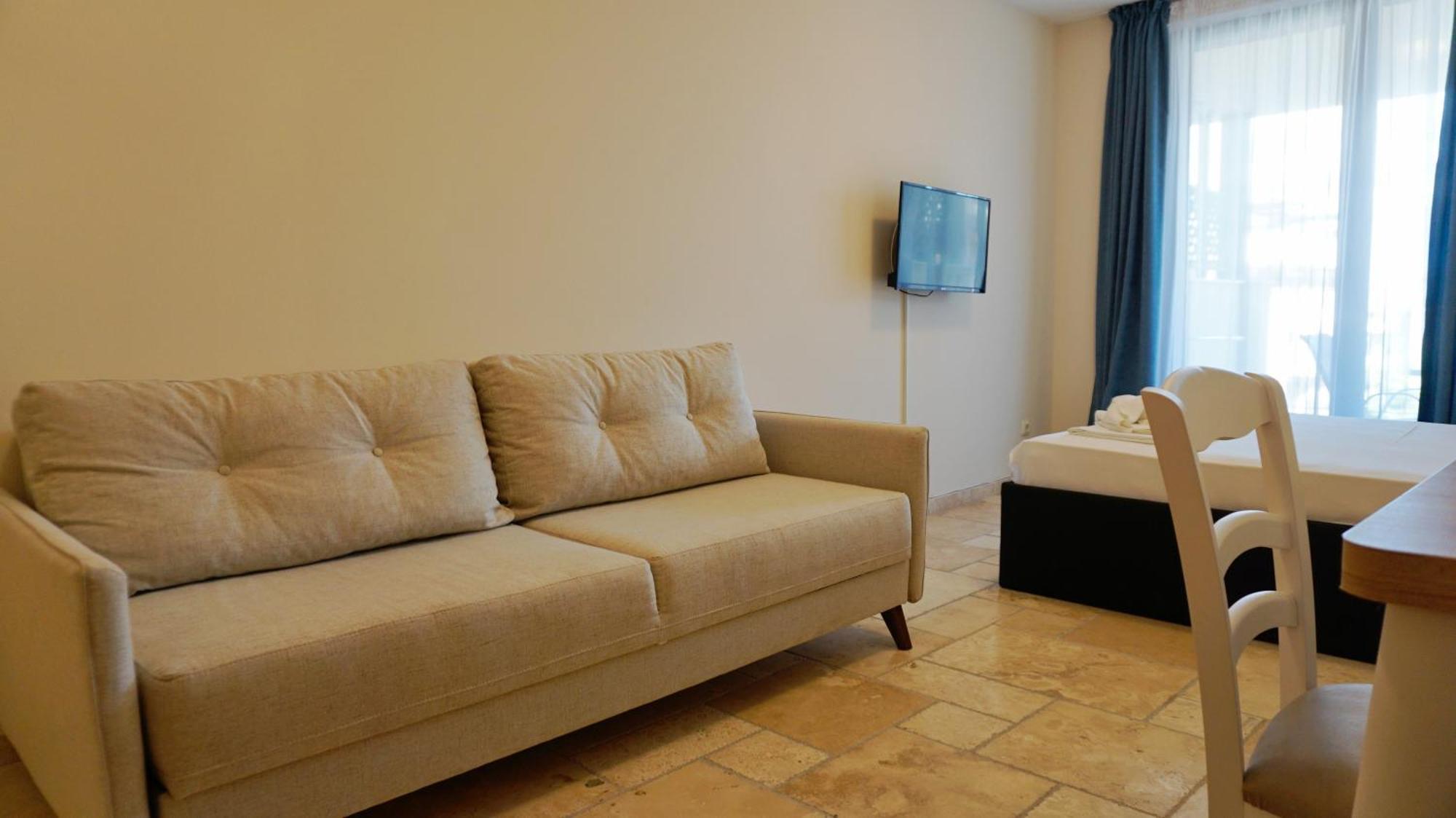 Ваканционни апартаменти Калиакрия - Holiday apartments Kaliakria Топола Номер фото