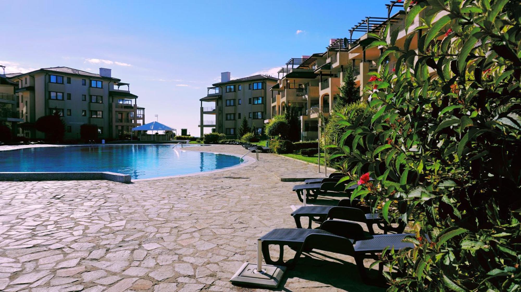 Ваканционни апартаменти Калиакрия - Holiday apartments Kaliakria Топола Экстерьер фото
